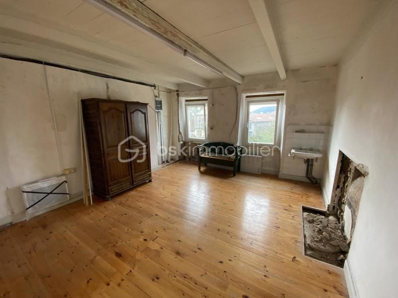 Maison - 206 m² - 7 pièces