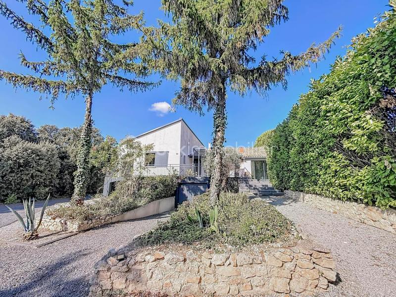 Villa - 136 m² - 6 pièces