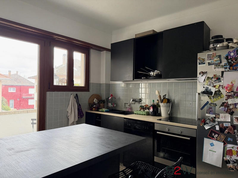 Appartement - 95 m² - 4 pièces