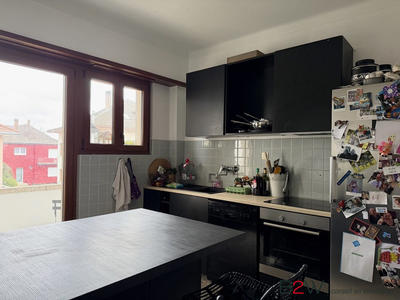 Appartement - 95 m² - 4 pièces