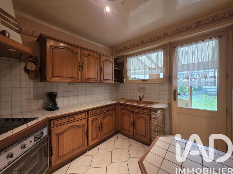 Maison - 90 m² - 5 pièces