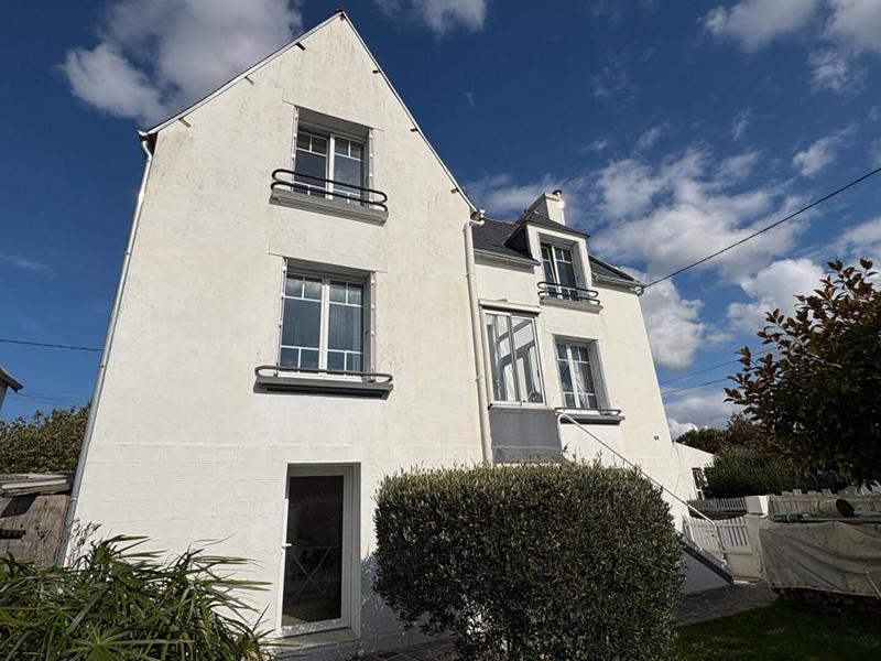 Maison - 115 m² - 6 pièces