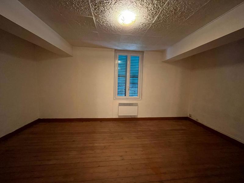 Maison - 90 m² - 3 pièces