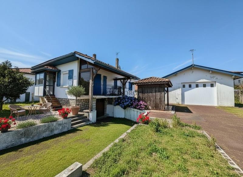 Maison - 75 m² - 4 pièces