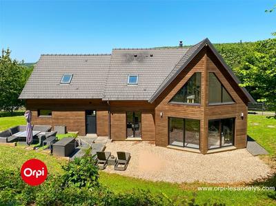 Maison - 143 m² - 6 pièces