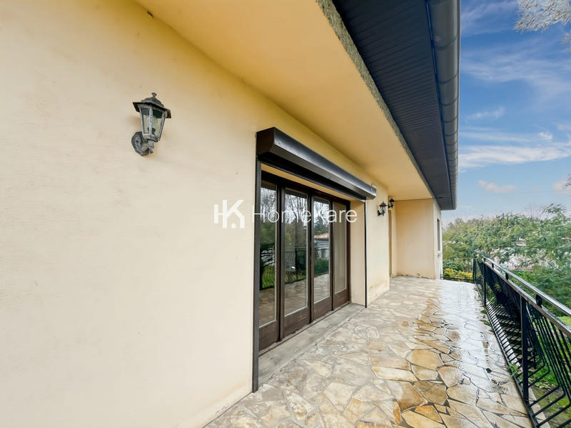 Maison - 120 m² - 5 pièces