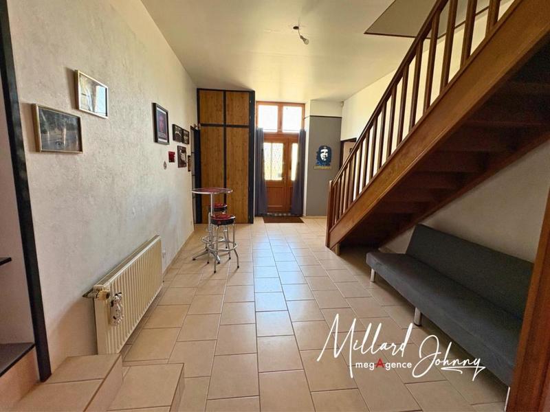 Maison de campagne - 220 m² - 8 pièces