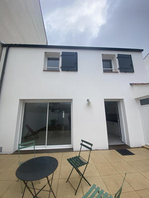 Maison - 94 m² - 5 pièces