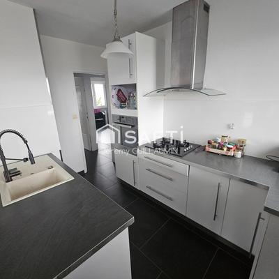 Maison - 153 m² - 7 pièces