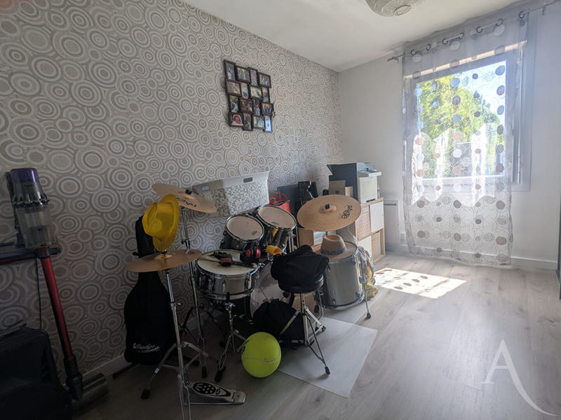 Maison - 95 m² - 6 pièces