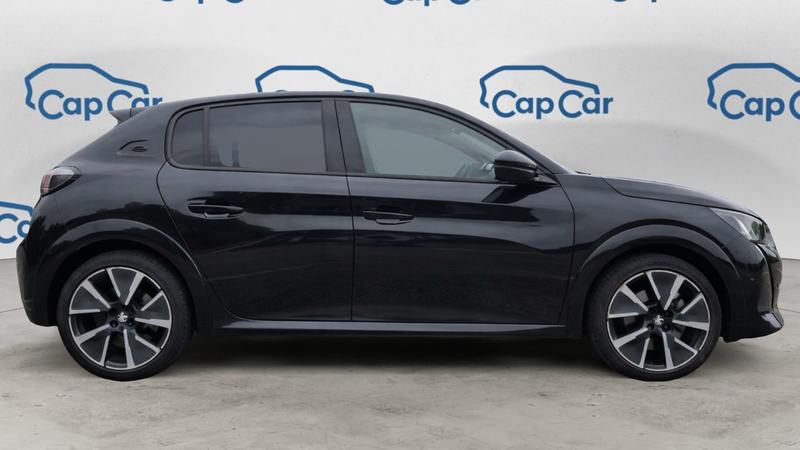 Peugeot 208 136 50kWh Gt