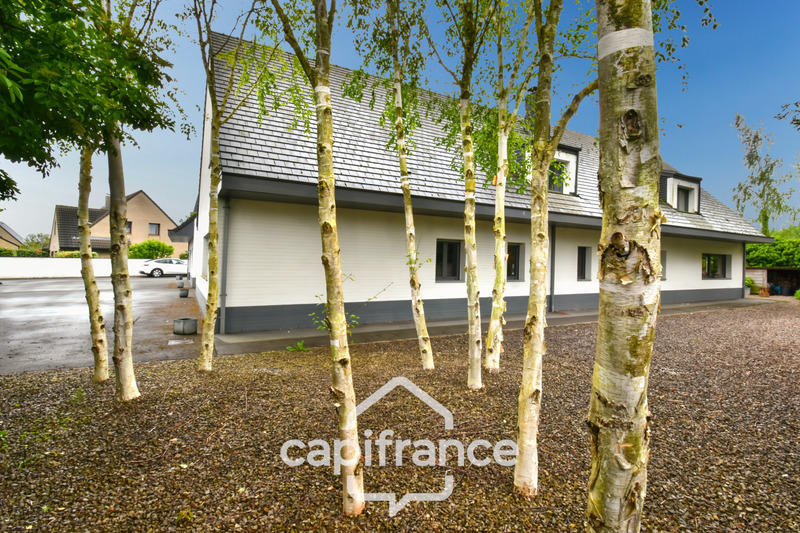 Maison - 428 m² - 11 pièces