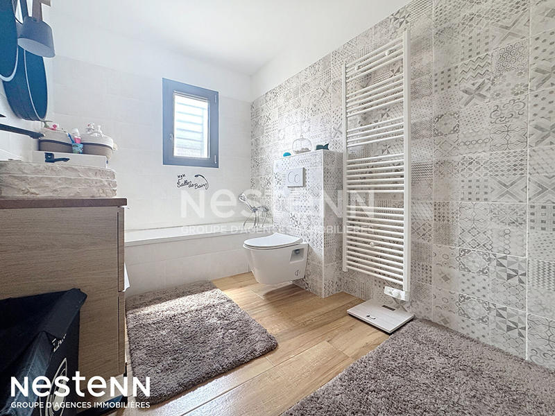 Maison - 140 m² - 4 pièces