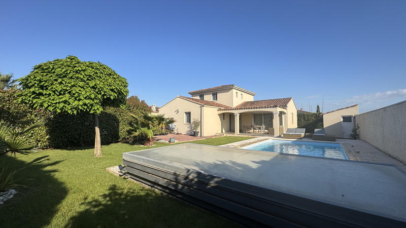 Maison - 163 m² - 5 pièces