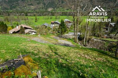 Terrain constructible - 2 830 m²