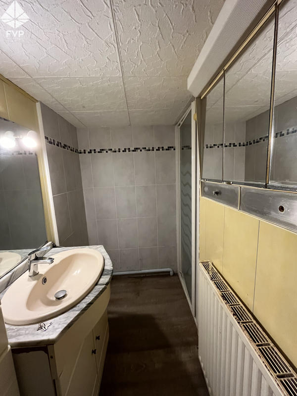 Maison - 63 m² - 5 pièces