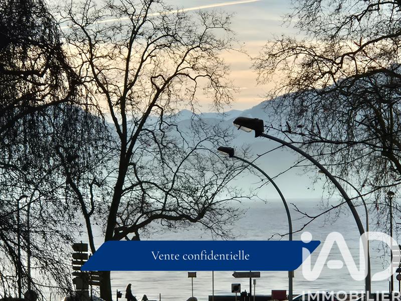 Appartement - 75 m² - 3 pièces