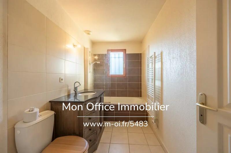 Maison - 99 m² - 4 pièces