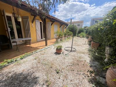 Maison - 157 m² - 8 pièces