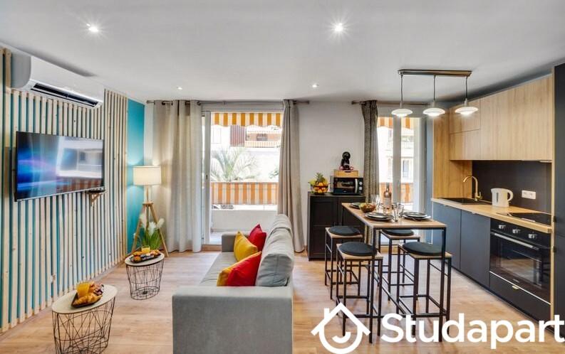 Chambre - 11 m² - 1 pièce