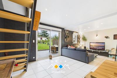 Pavillon - 92 m² - 5 pièces