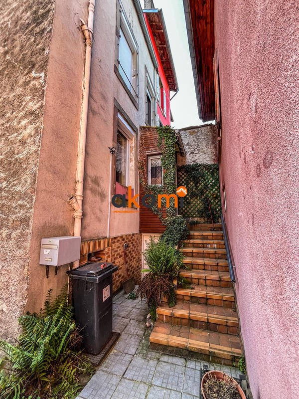 Maison - 103 m² - 6 pièces