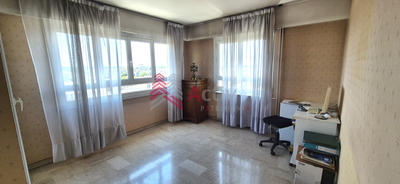 Appartement - 94 m² - 3 pièces