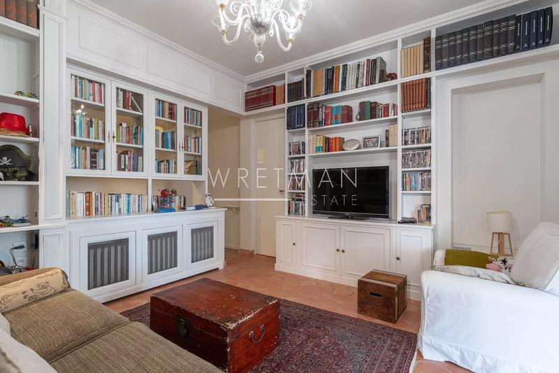 Villa - 475 m² - 10 pièces