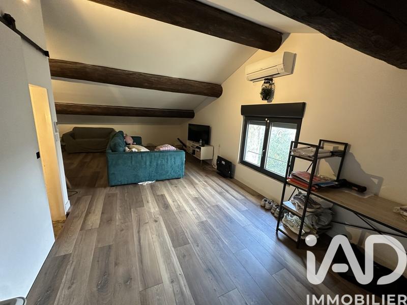 Maison de village - 210 m² - 7 pièces