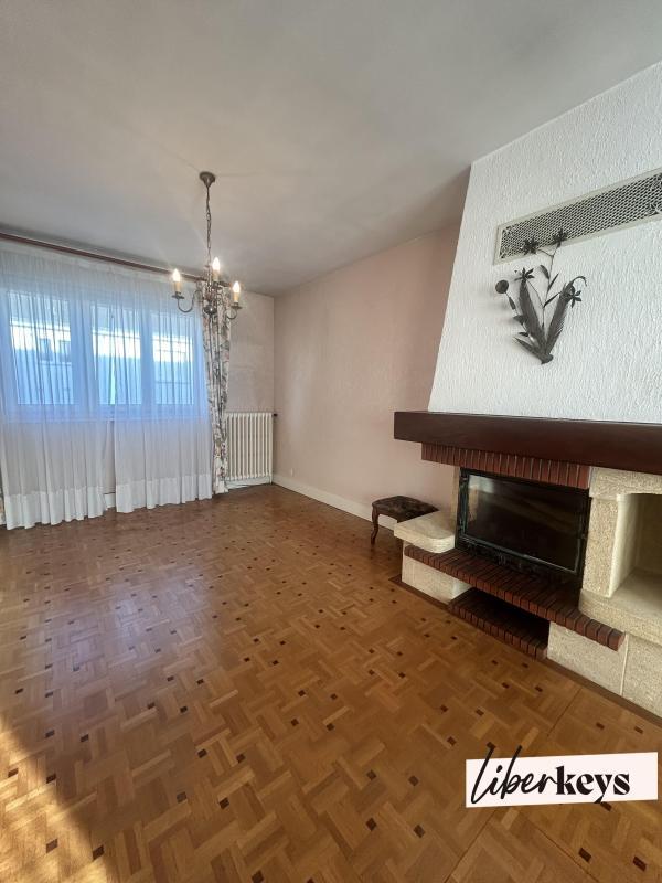 Maison de ville - 140 m² - 6 pièces