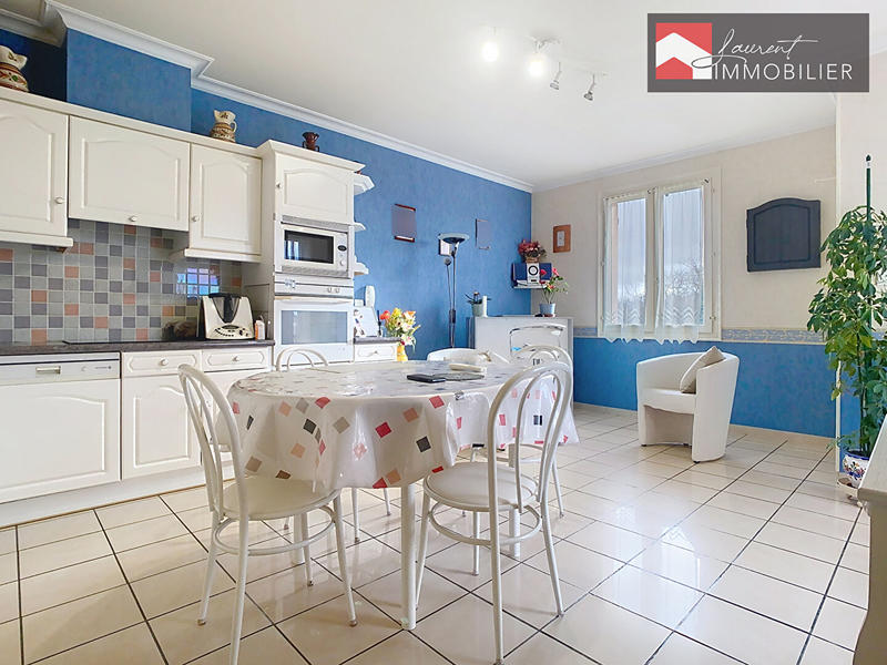 Maison - 156 m² - 7 pièces