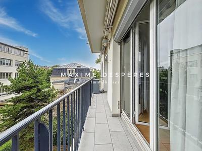 Appartement - 130 m² - 5 pièces