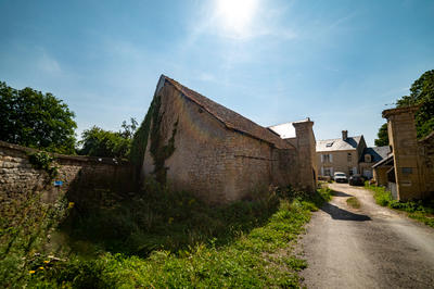 Maison - 166 m² - 1 pièce