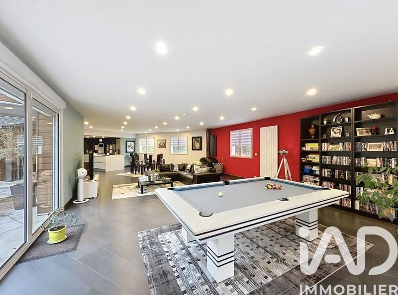 Maison - 290 m² - 7 pièces