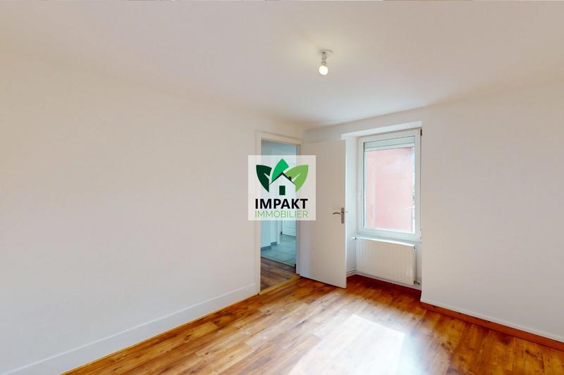 Duplex - 111 m² - 5 pièces