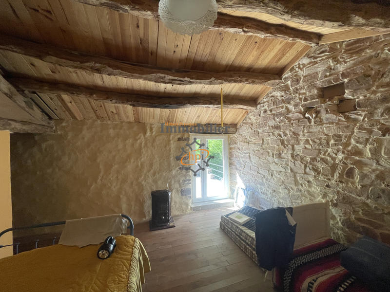 Maison - 87 m² - 3 pièces