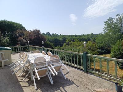 Maison - 90 m² - 3 pièces