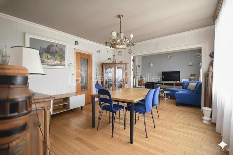 Pavillon - 126 m² - 5 pièces