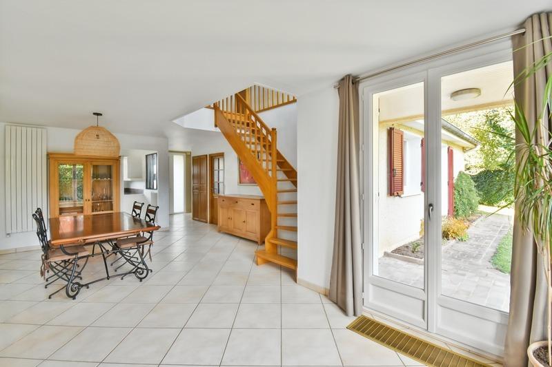 Maison - 170 m² - 8 pièces