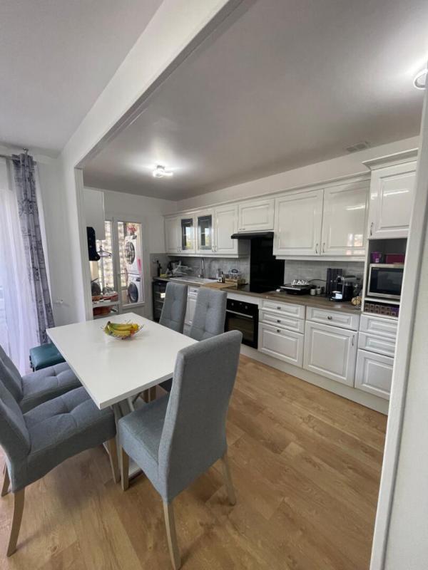 Appartement - 73 m² - 4 pièces