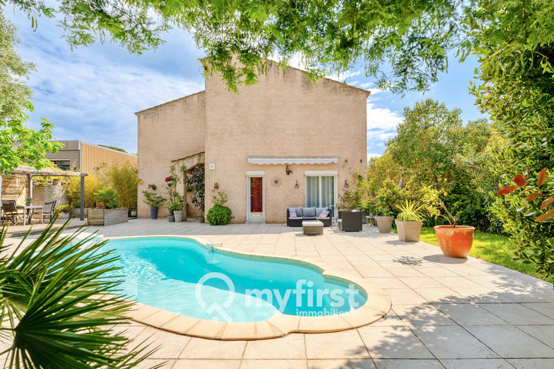 Maison - 100 m² - 5 pièces