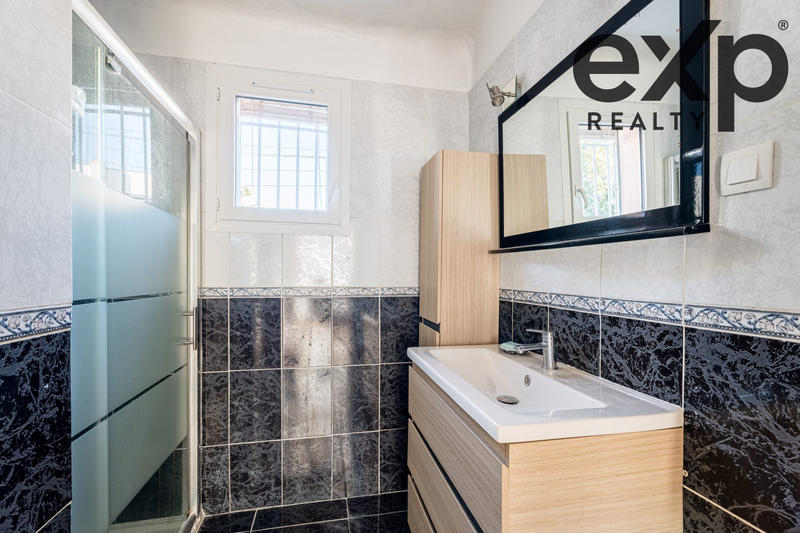 Appartement - 64 m² - 4 pièces