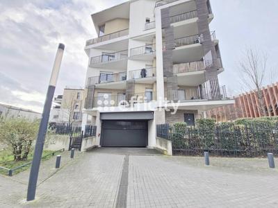 Parking / Garage - 16 m²