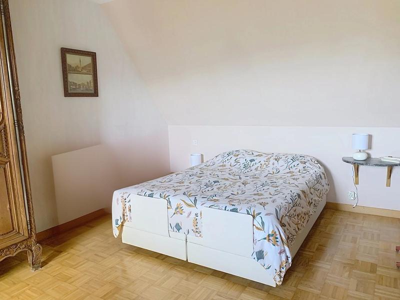 Maison - 136 m² - 7 pièces