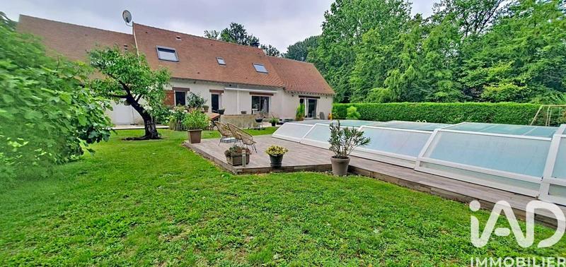 Maison - 210 m² - 7 pièces