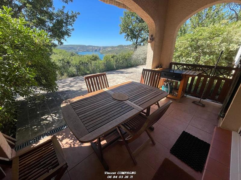 Maison - 210 m² - 10 pièces