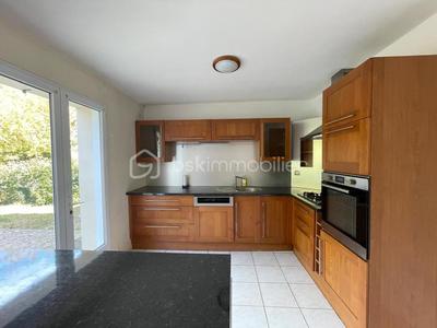 Maison - 111 m² - 5 pièces