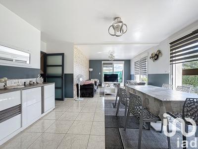 Maison - 108 m² - 5 pièces