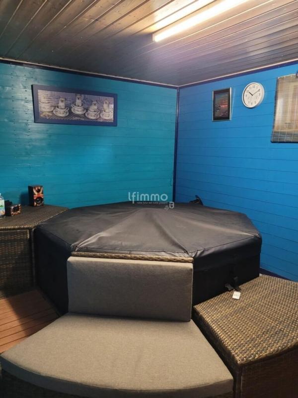 Maison - 137 m² - 5 pièces