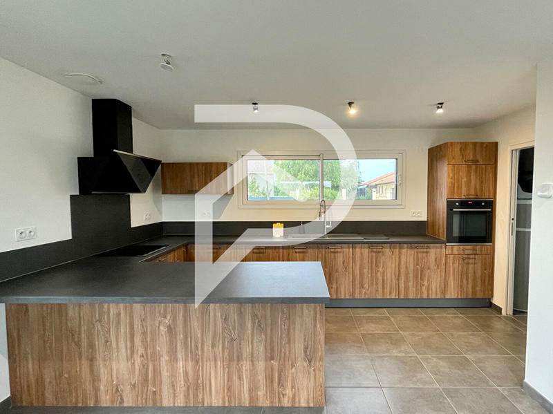 Maison - 130 m² - 5 pièces